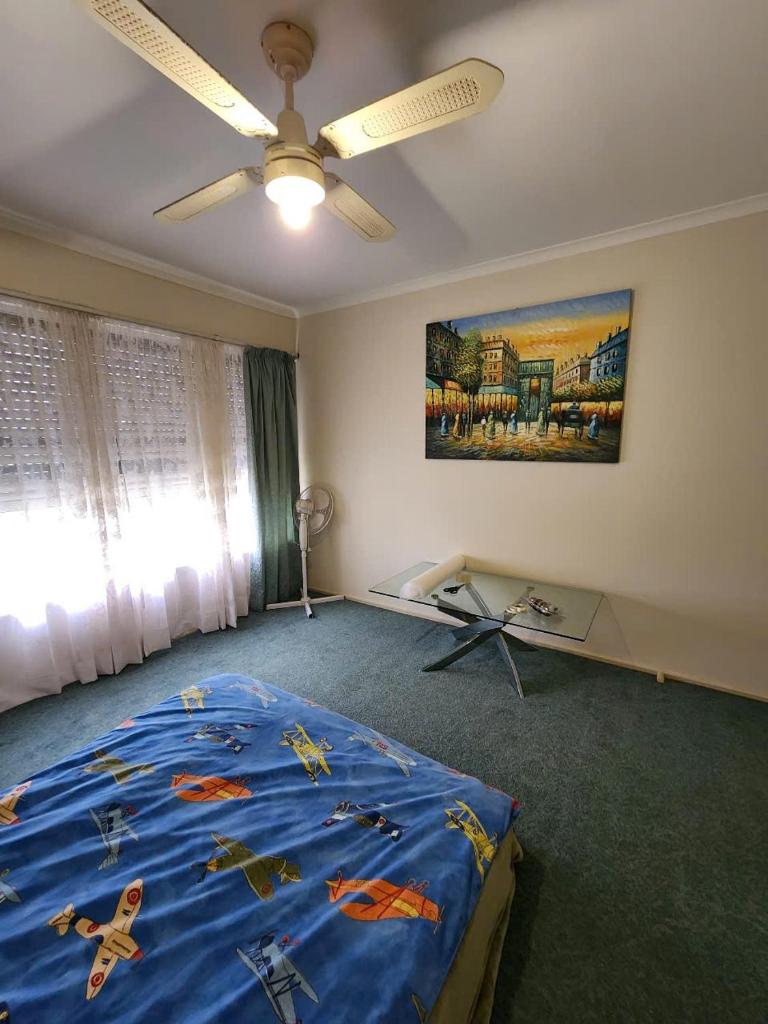 81B Ridge Drive photo 4
