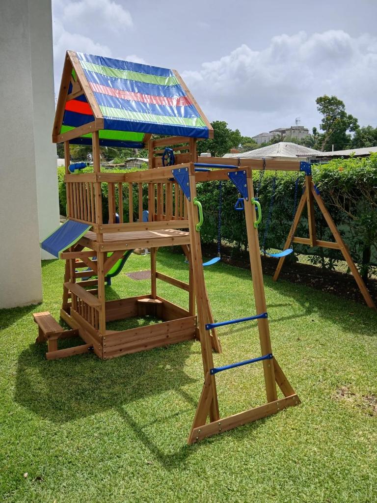 Lou Lou's Cozy Hideaway photo 2