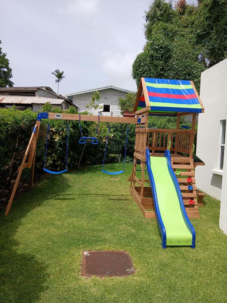 Lou Lou's Cozy Hideaway photo 1