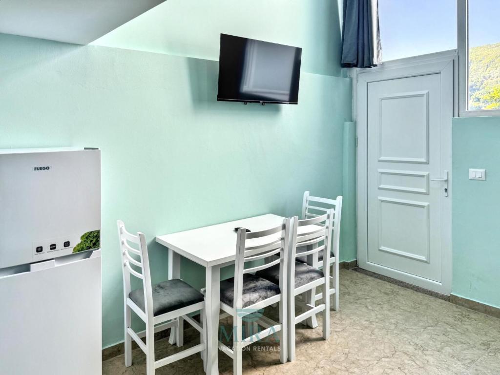 Mira Vacation Rentals photo 3