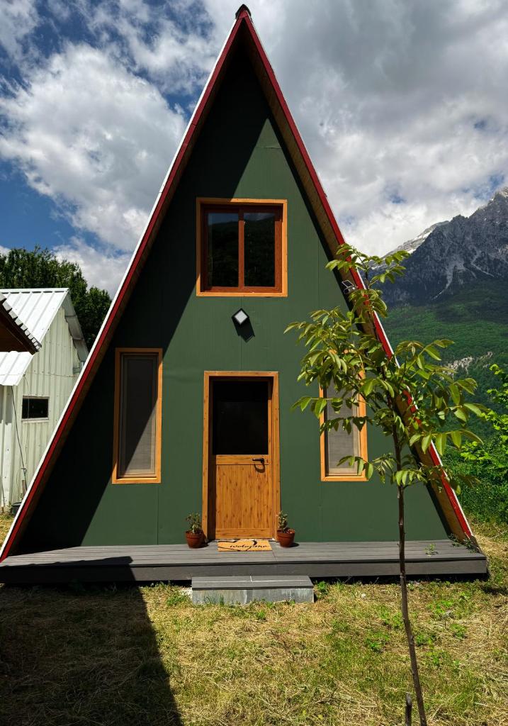 Twentysix Chalet