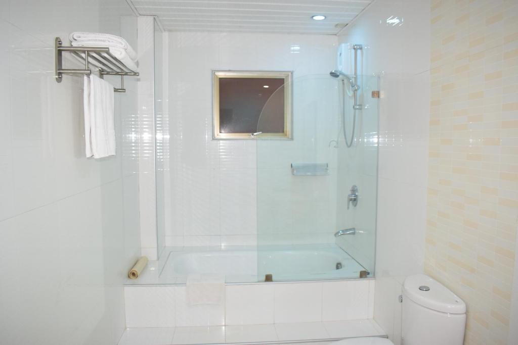 Двухместный (Двухместный номер Делюкс с 2 отдельными кроватями), Diamond Suites and Residences