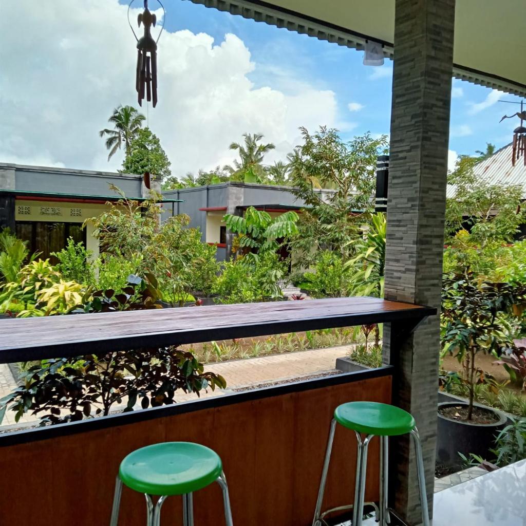 PONDOK KAK SEKEH Special guesthouse and stay in pure Balinese compound photo 3