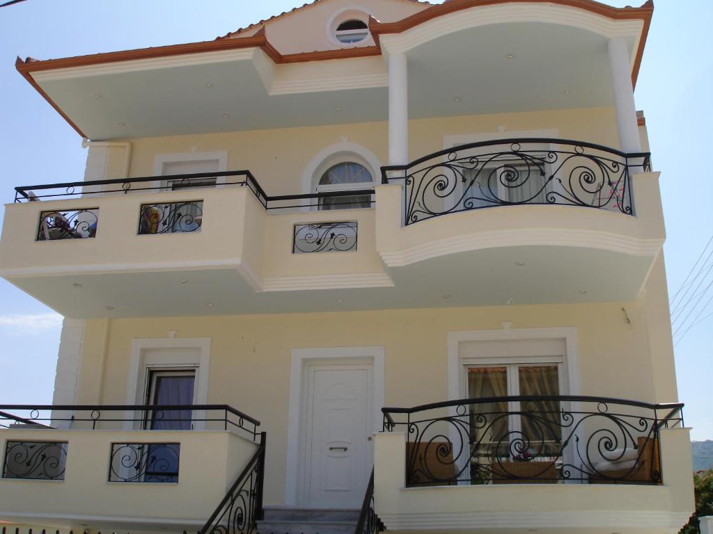 Prime Luxury Villa beach front photo 3
