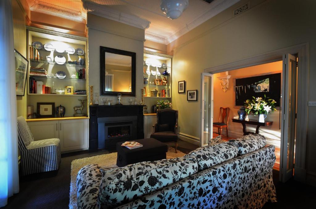 Clement House photo 4