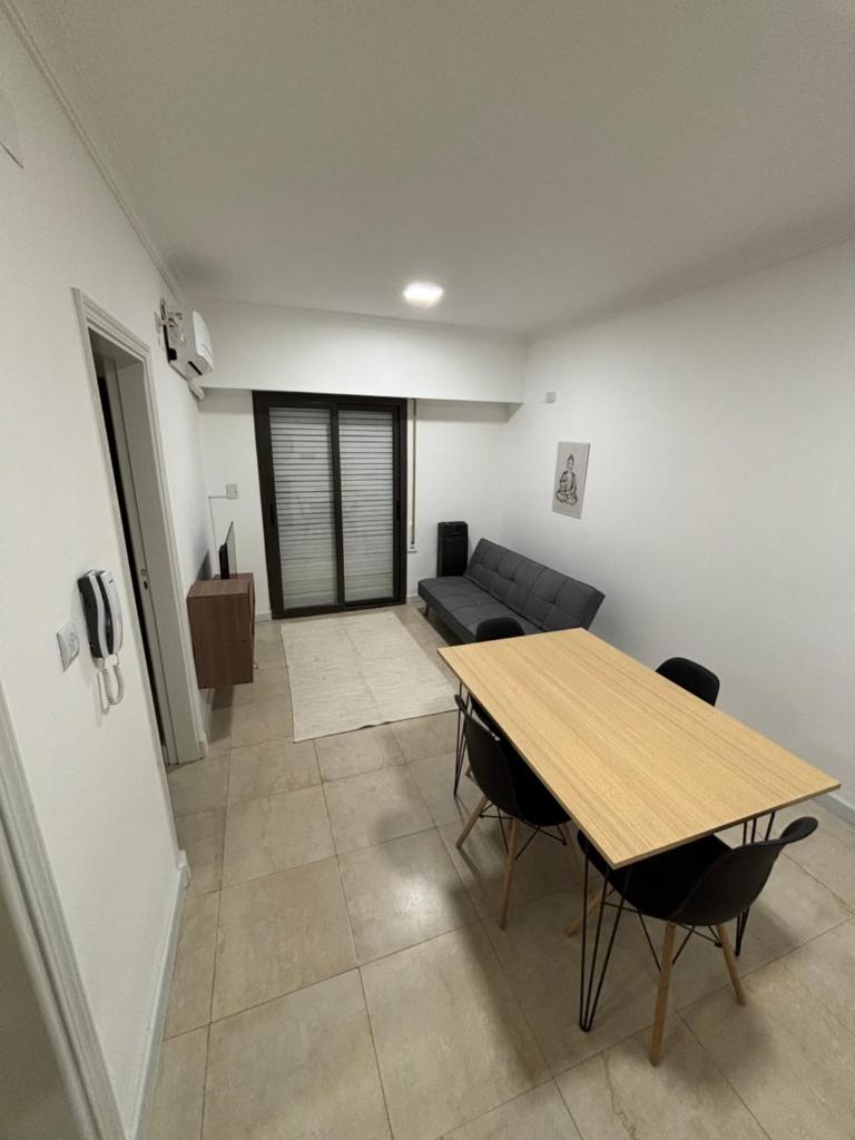 Zanni Apart photo 2