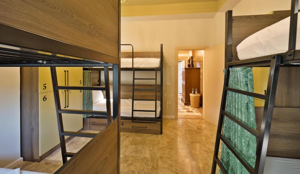 2115 Boutique Hostel photo 2