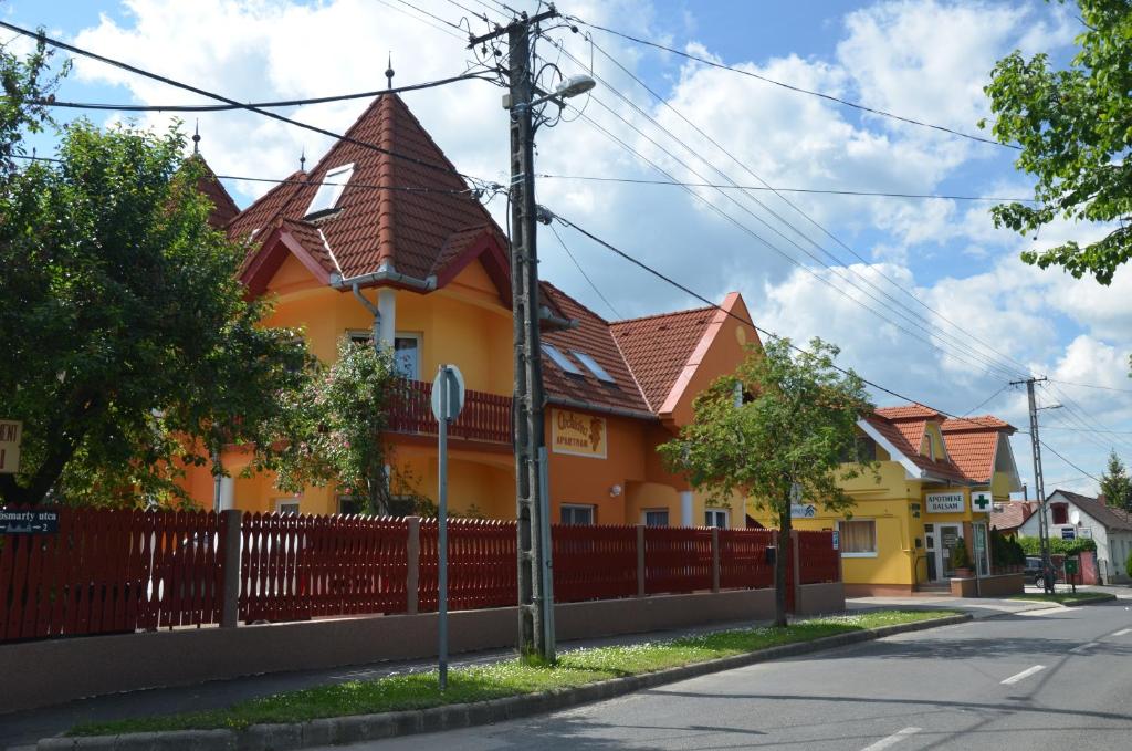 Апартаменты (Апартаменты-студио), Orchidea Apartman