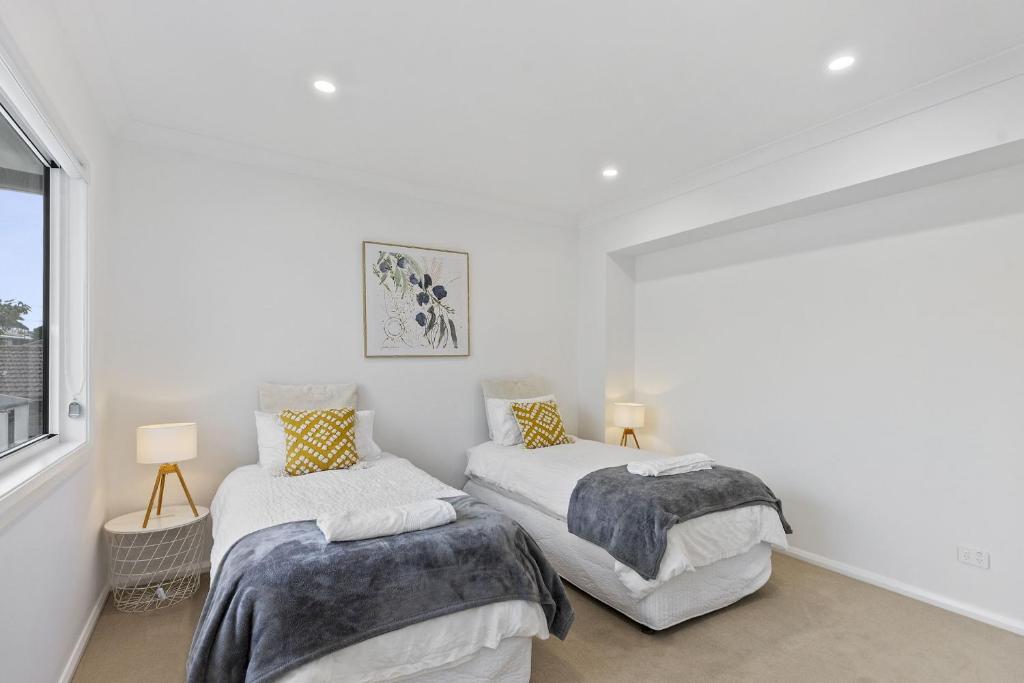 Brand New Beach House photo 4