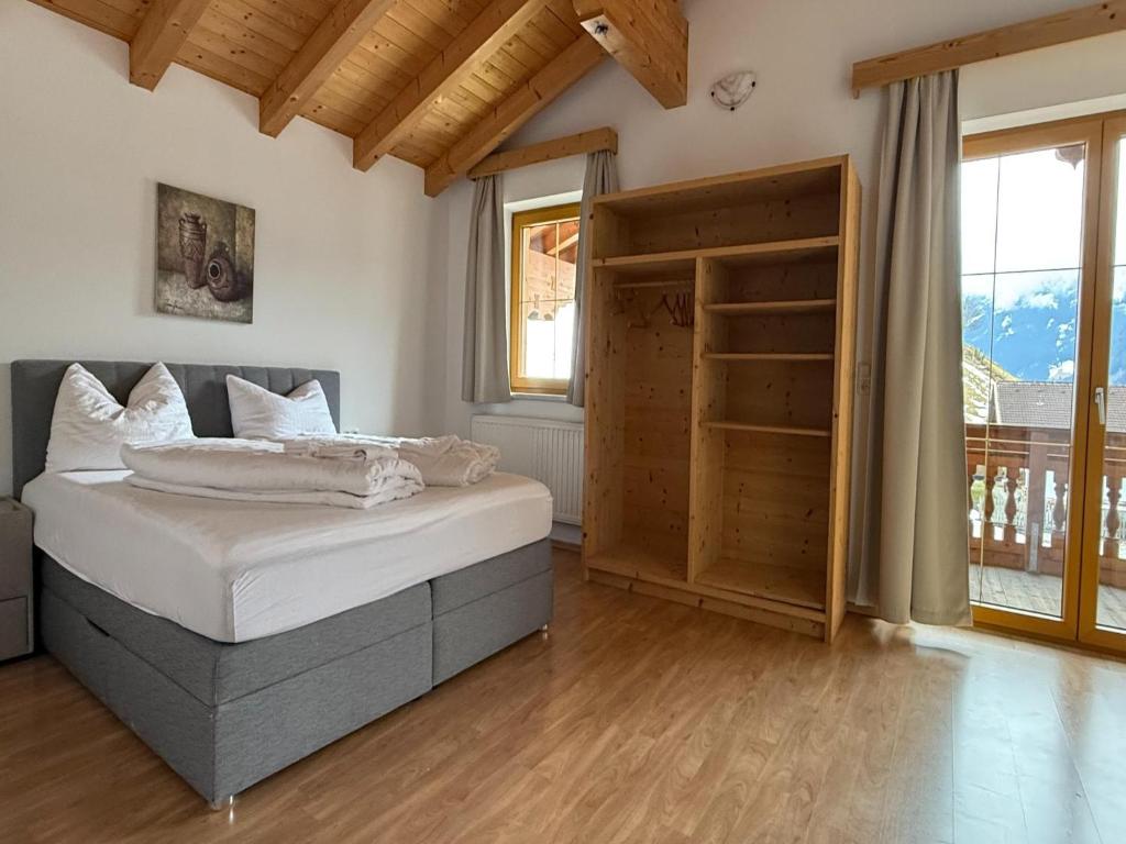 The Stubai Lodge Modern Living with Garden & Mountain View, cleaning included photo 3