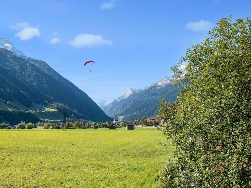Apartment in Neustift with balcony, cleaning included photo 4