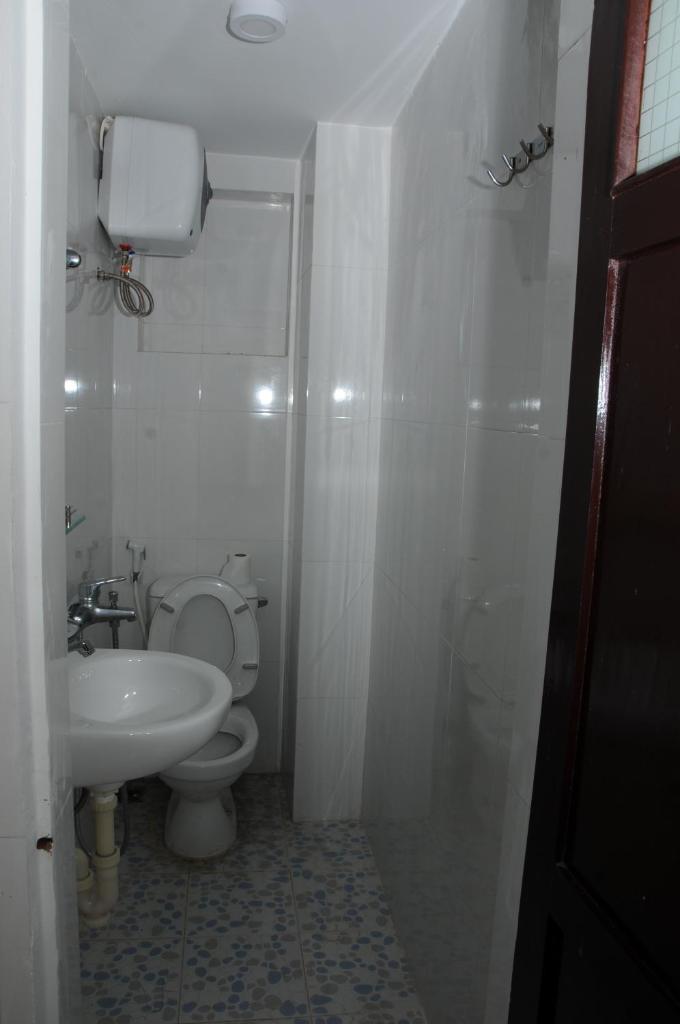 Двухместный (Бюджетный двухместный номер с 1 кроватью), Bien Khoi Mini Hotel