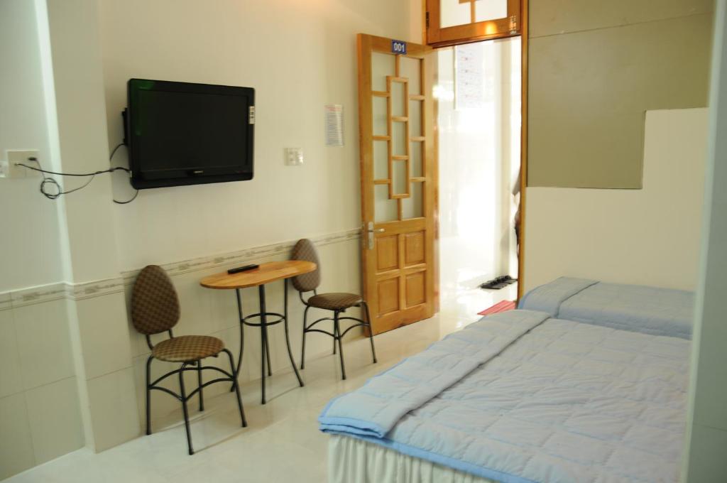 Трехместный (Трехместный номер эконом-класса), Bien Khoi Mini Hotel