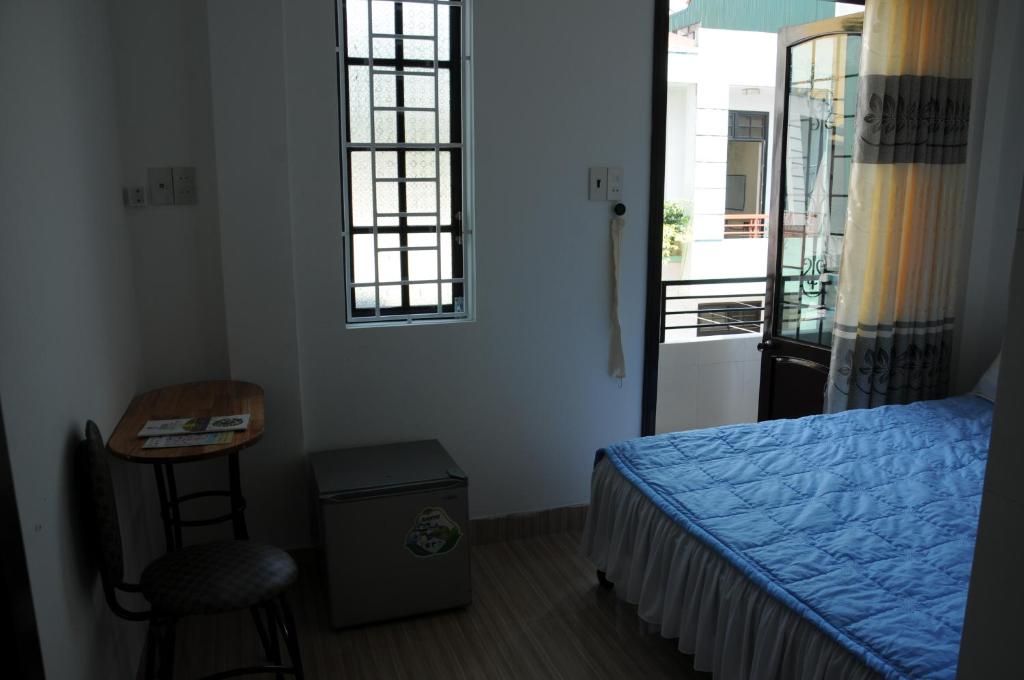 Двухместный (Бюджетный двухместный номер с 1 кроватью), Bien Khoi Mini Hotel