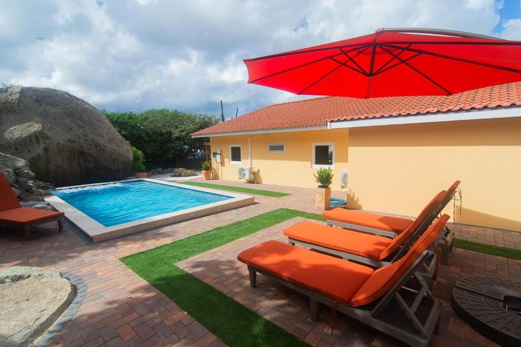 Tranquility 3BDR w Pool&Gazeb,waterpark,Car