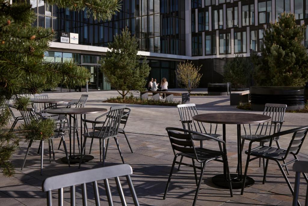 Holiday Inn - the niu, Hub Dusseldorf Messe by IHG - Tap to explore photos