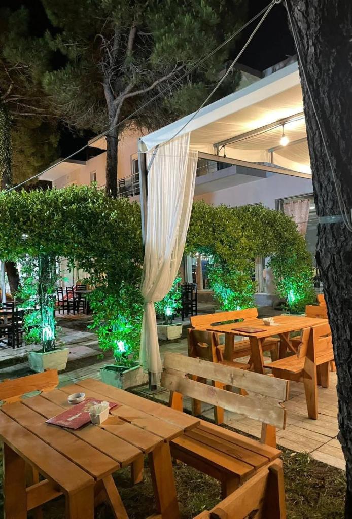 Bar Restorant Hotel “ MANI “ photo 4