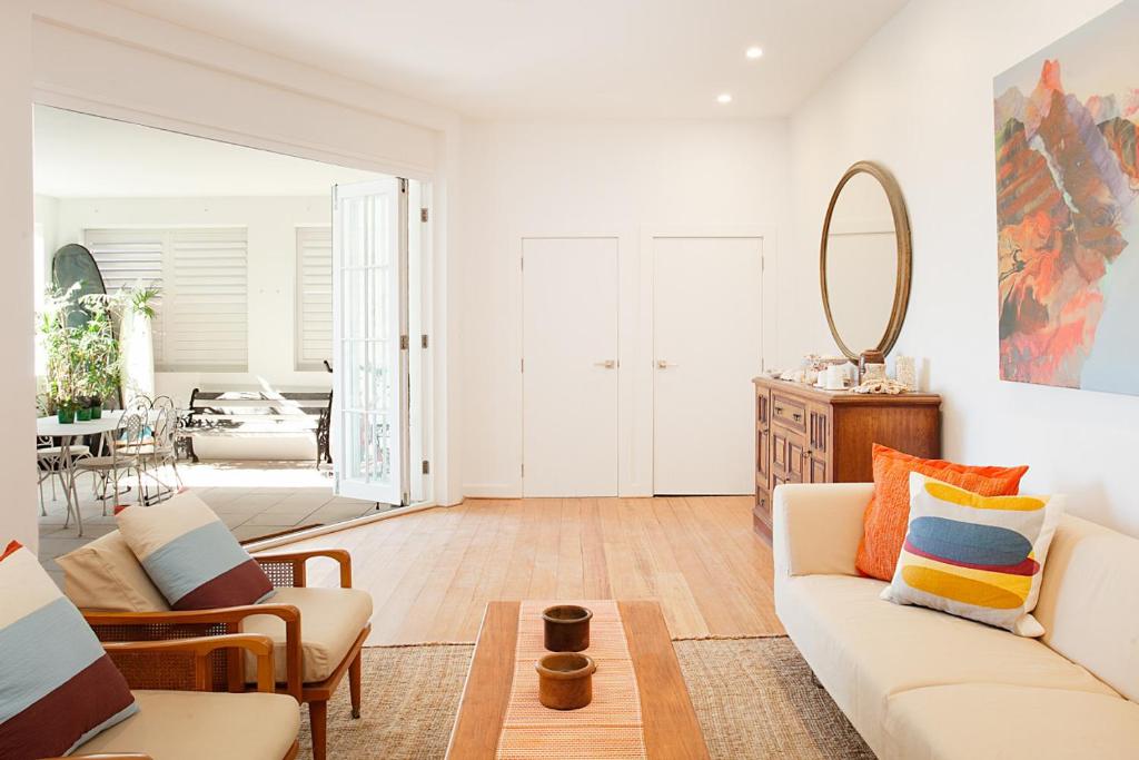 Spacious Bondi Beach Escape photo 3
