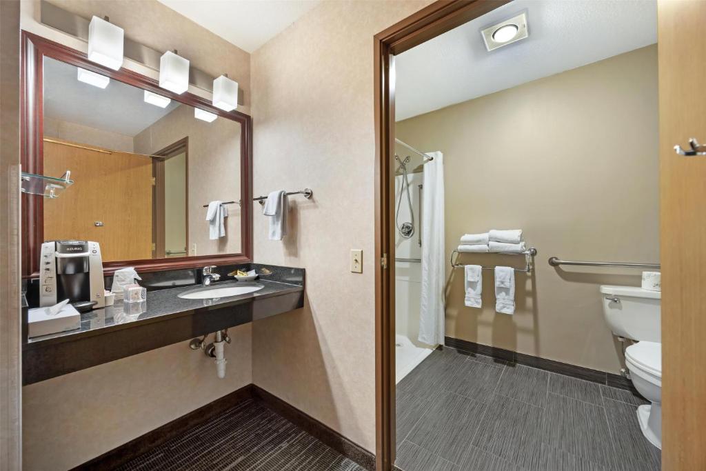 Best Western Plus City Center - Tap to explore photos