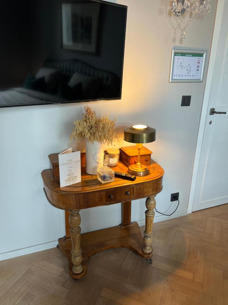 The Cotton Suites B&B photo 4