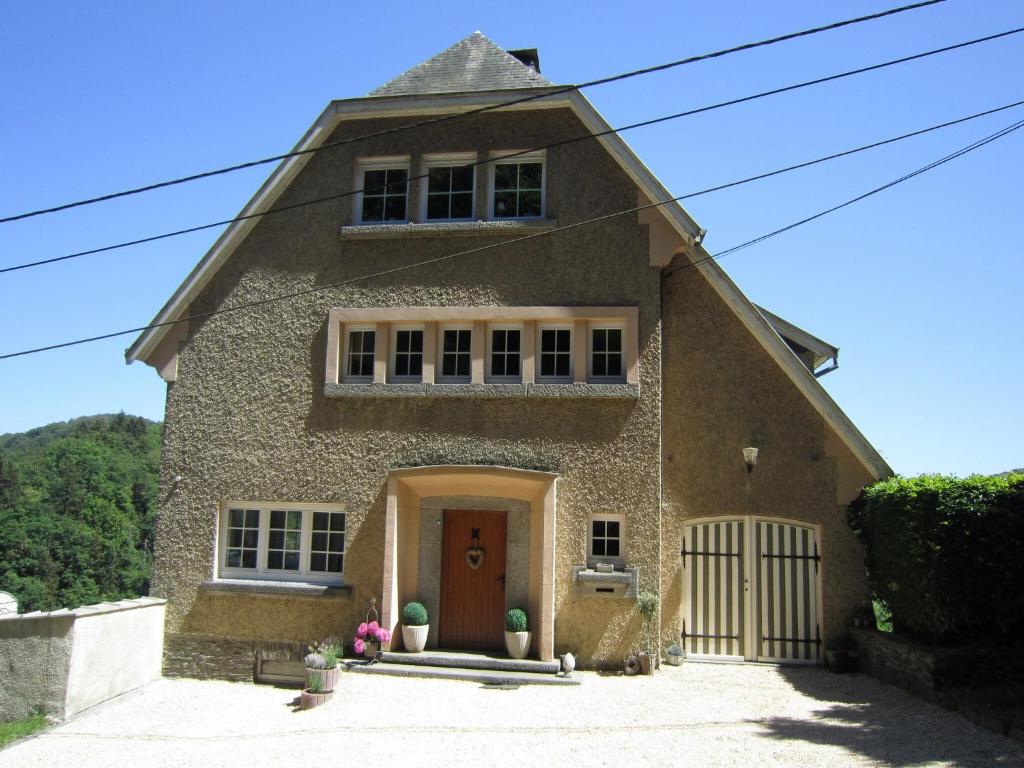 Holiday Home in Bouillon, cleaning included photo 1