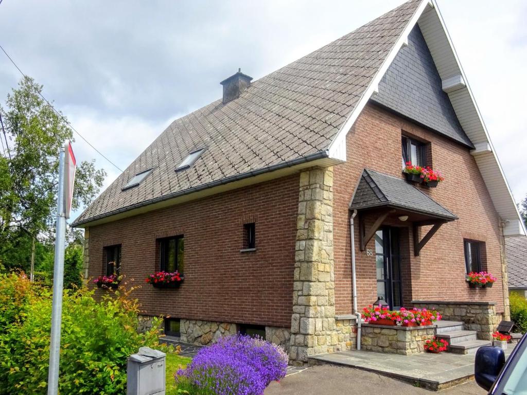 Alluring Holiday Home in Waimes with Garden, cleaning included photo 1