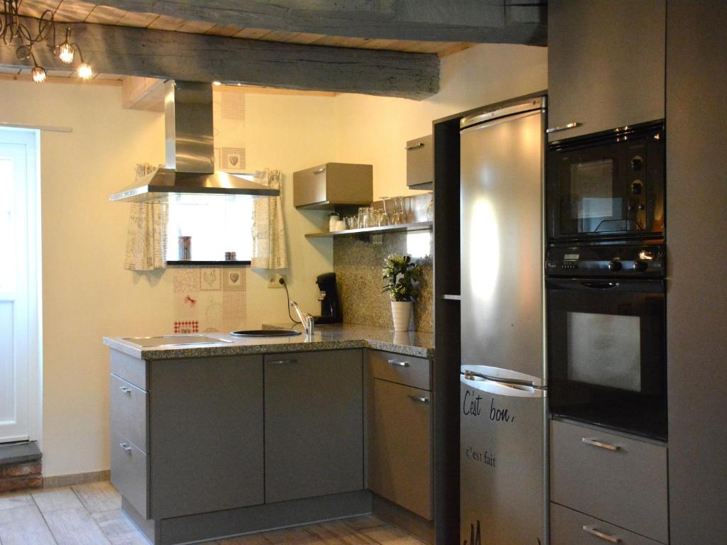 Grand Holiday Home in Érezée with Sauna, cleaning included photo 3