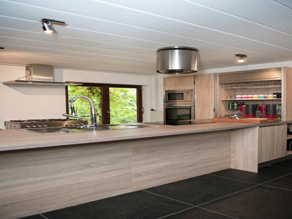 Holiday Home with Pool in Ardennes, cleaning included photo 3