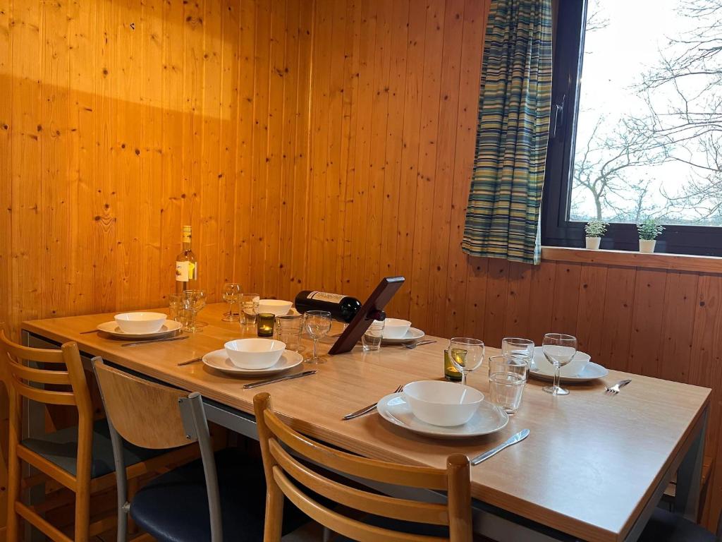 Bungalow in Hasti re with Terrace, cleaning included photo 2