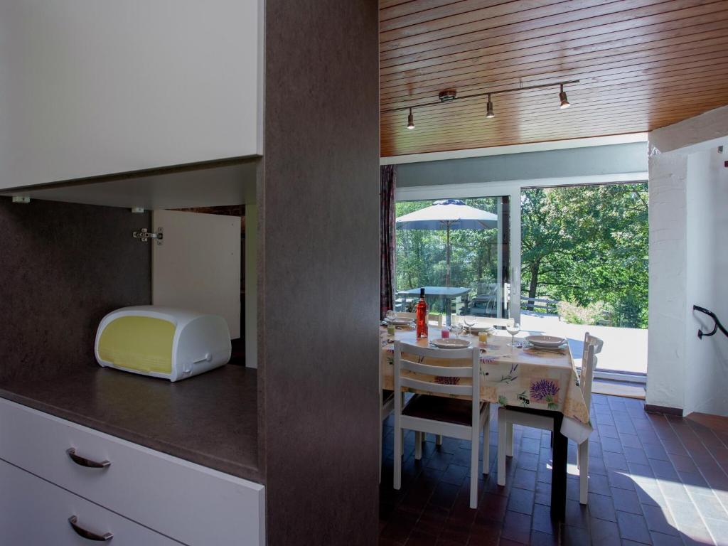 Attractive holiday home in Stoumont with garden, cleaning included photo 3