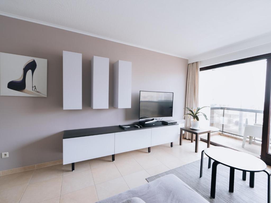 Cosy apartment with sun terrace, cleaning included photo 4