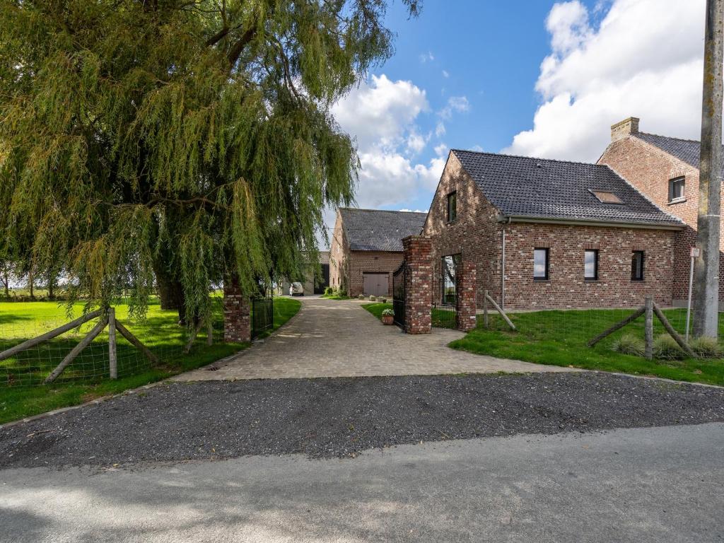 Spacious Holiday Home with Pond, cleaning included photo 4