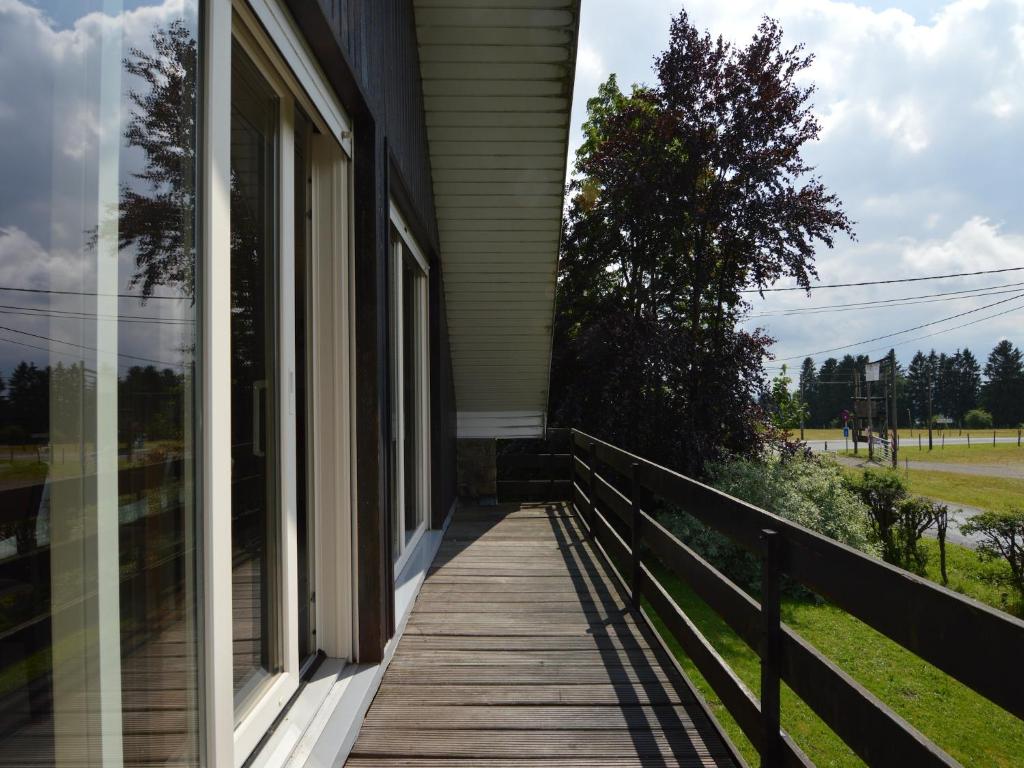 Inviting chalet in the woods in Ovifat, cleaning included photo 3