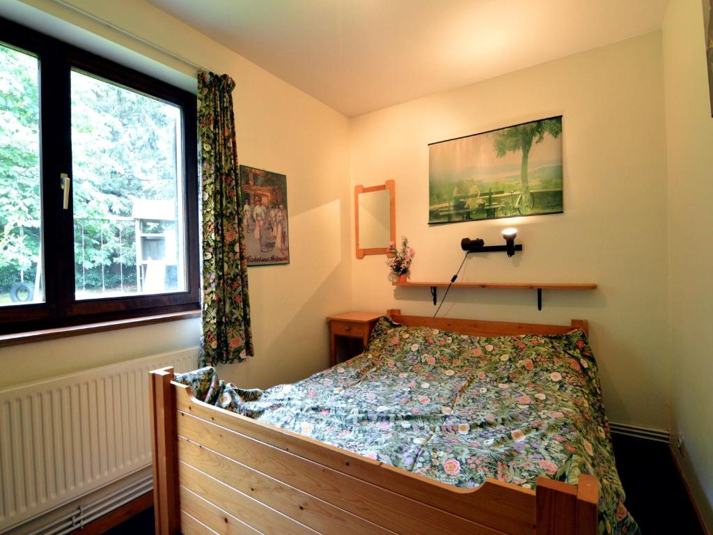 Inviting chalet in the woods in Ovifat, cleaning included photo 2