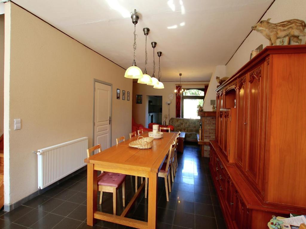 Welcoming Mansion with Sauna in Herbeumont, cleaning included photo 3