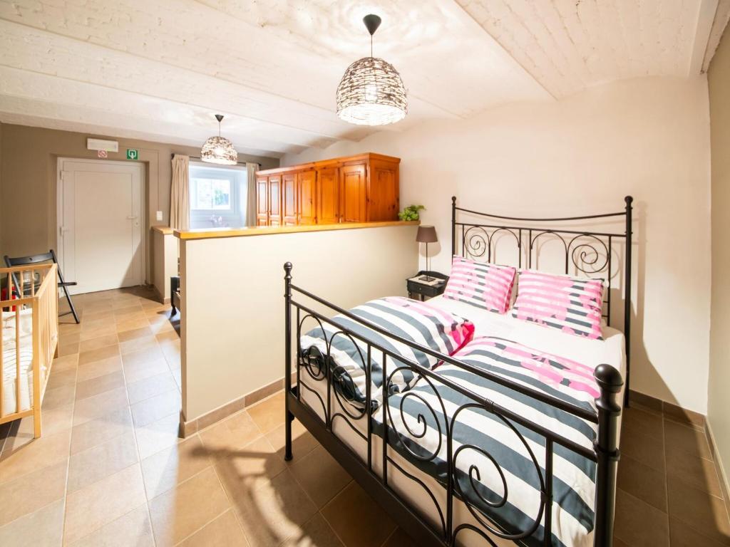 Authentic cottage near Vielsalm, cleaning included photo 3