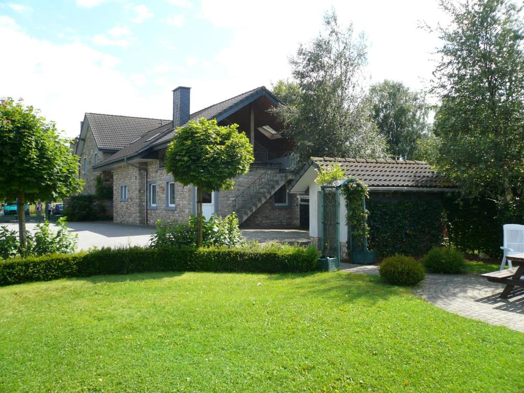 Charming cottage with jacuzzi and sauna, High Fens, cleaning included photo 1