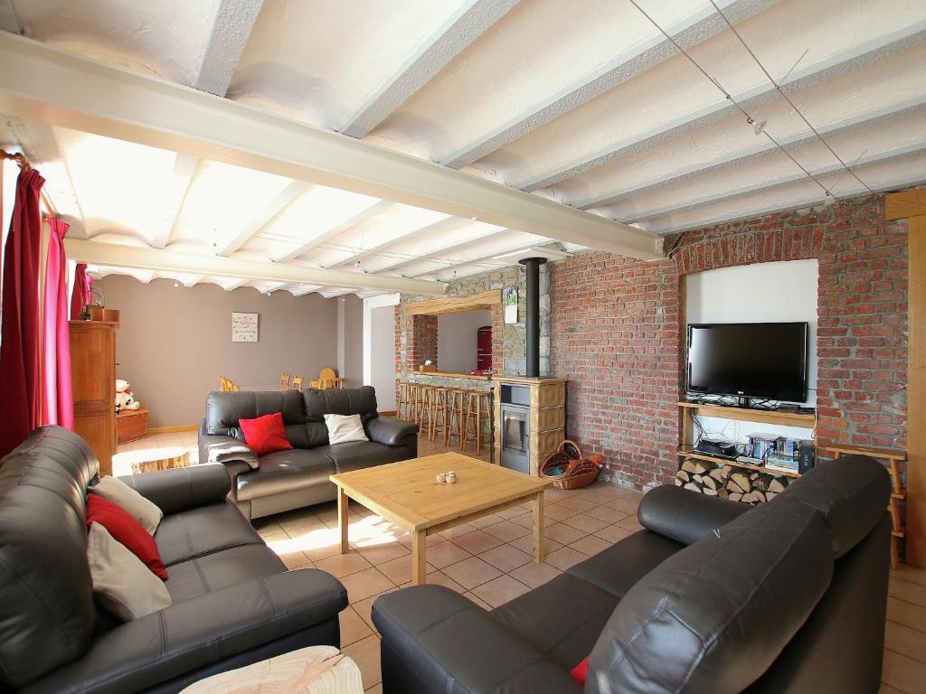 Ecologically renovated former farmhouse, cleaning included