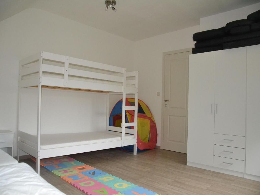 Villa in Puivelde with Terrace, cleaning included photo 4