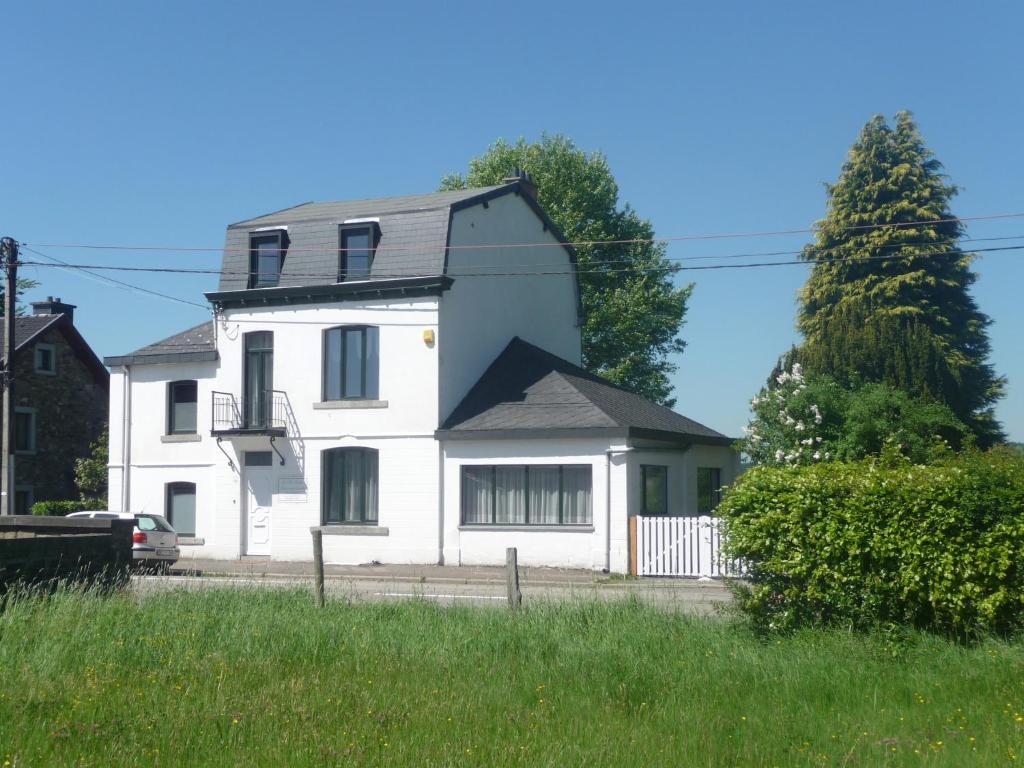 Cozy Holiday Home in Francorchamps Belgium, cleaning included photo 1
