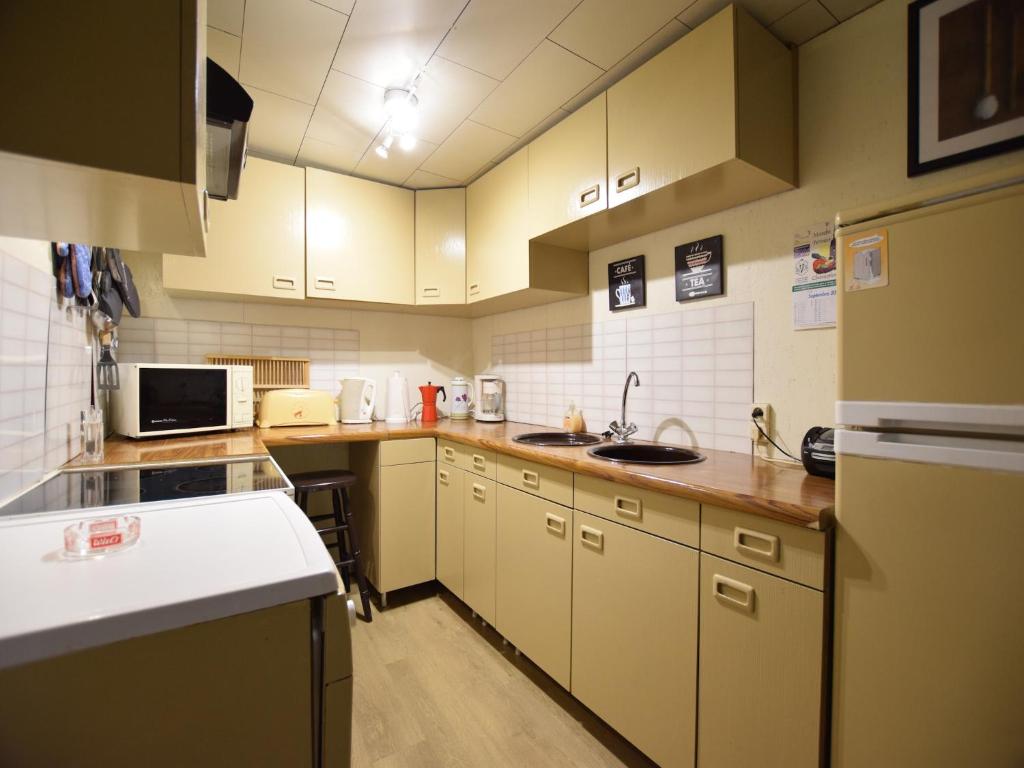 Simple holiday home for the budget traveller , cleaning included photo 4