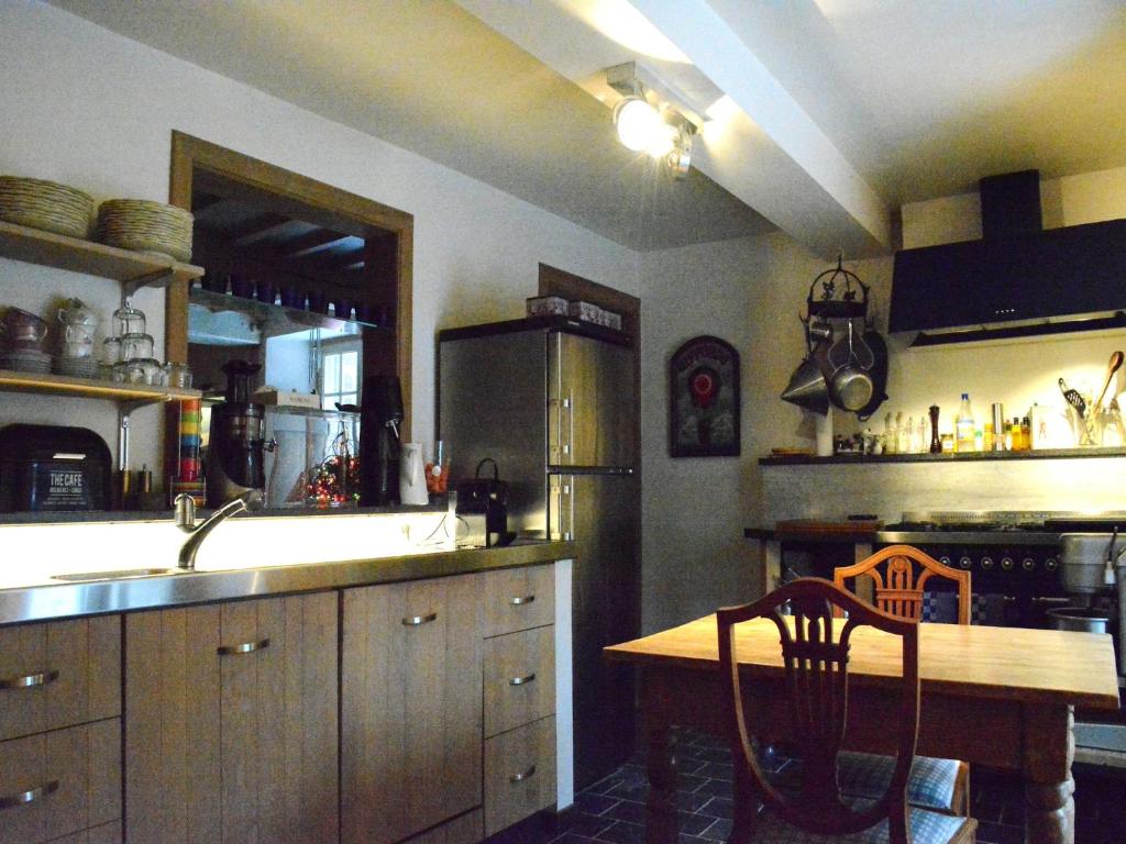 Holiday home in Bi vre near town center, cleaning included photo 2
