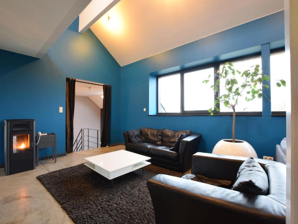 Modern Cottage in Vaux-sur-Sûre with Sauna, cleaning included photo 1