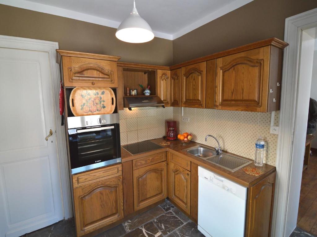 Holiday home in Roumont with garden, cleaning included photo 3