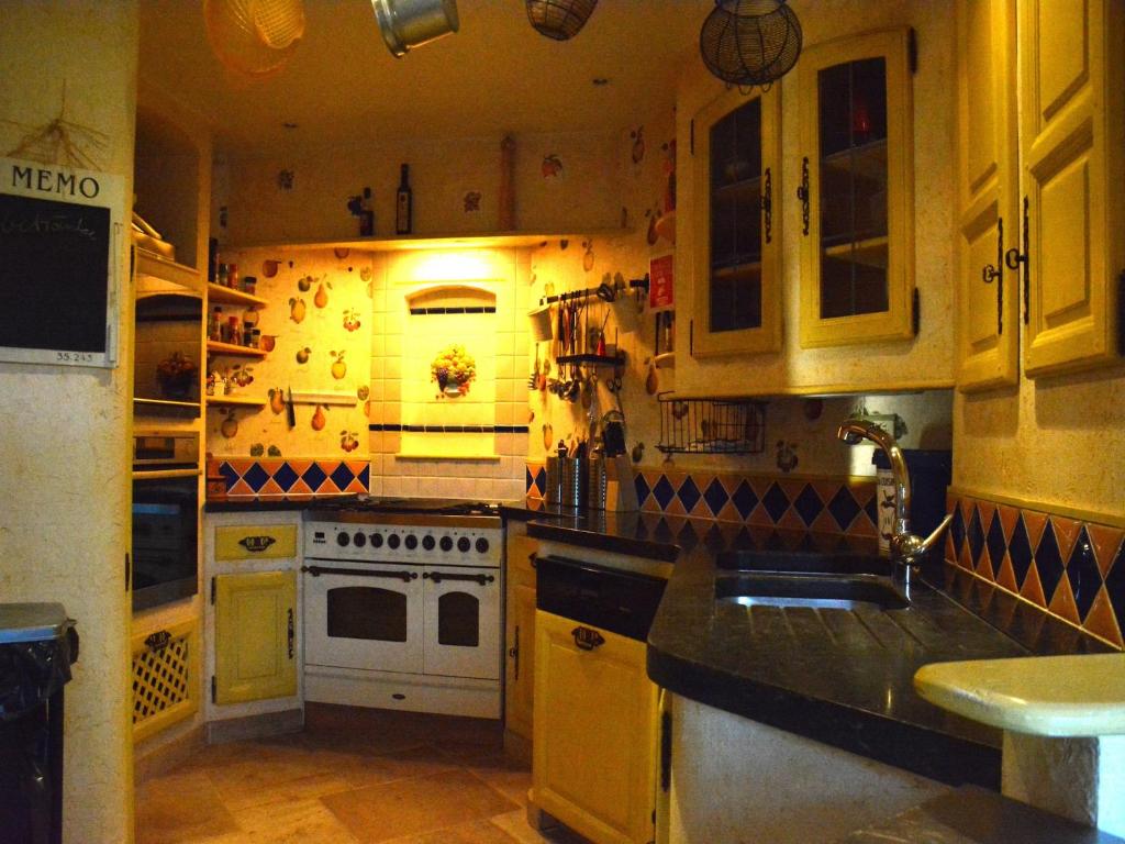 Luxury holiday home in Redu with pool, cleaning included photo 4