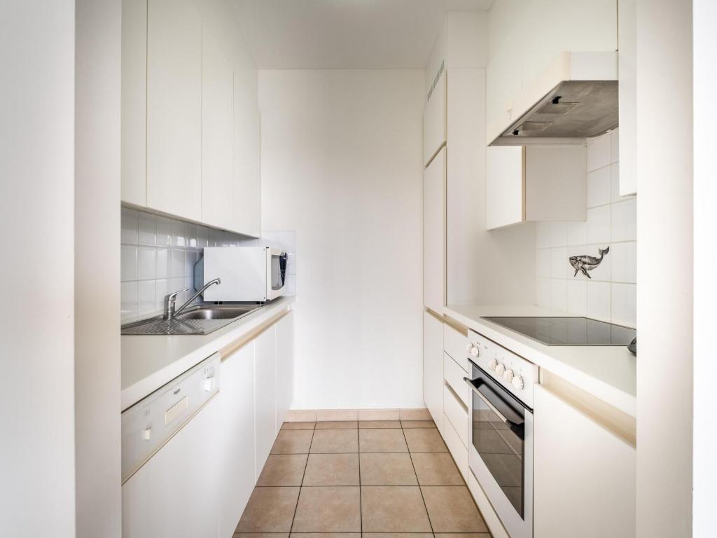 Catamaran apartment in Sint-Idesbald, cleaning included photo 3