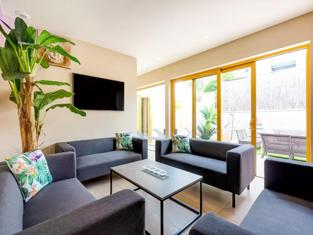 Holiday Home in Avelgem for 8 Person, cleaning included