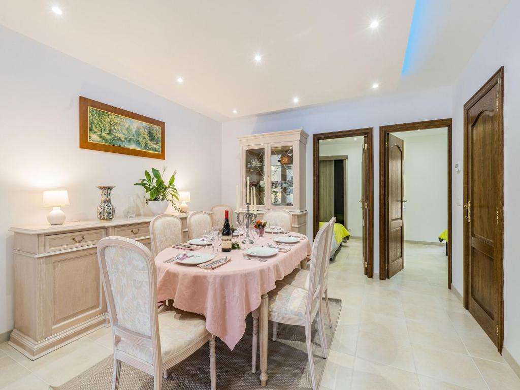 Cottage in Beauraing with garden, cleaning included