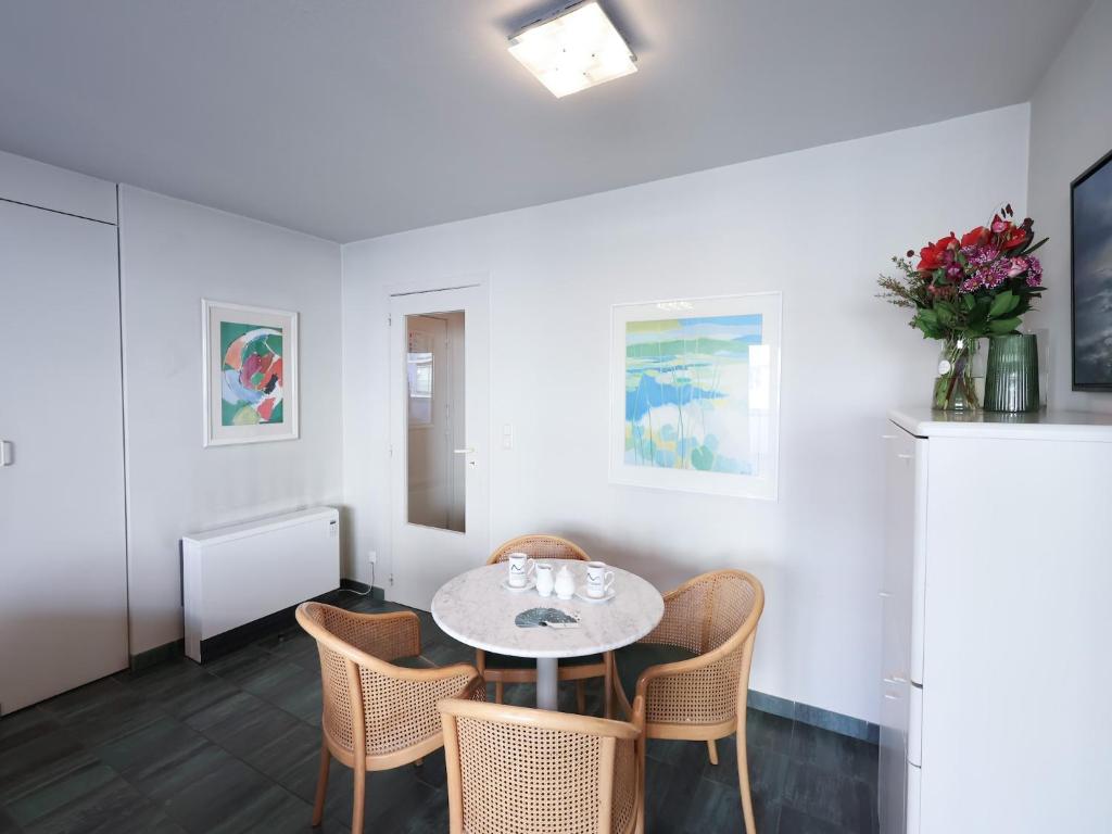 Apartment with 3 rooms near Sea, cleaning included