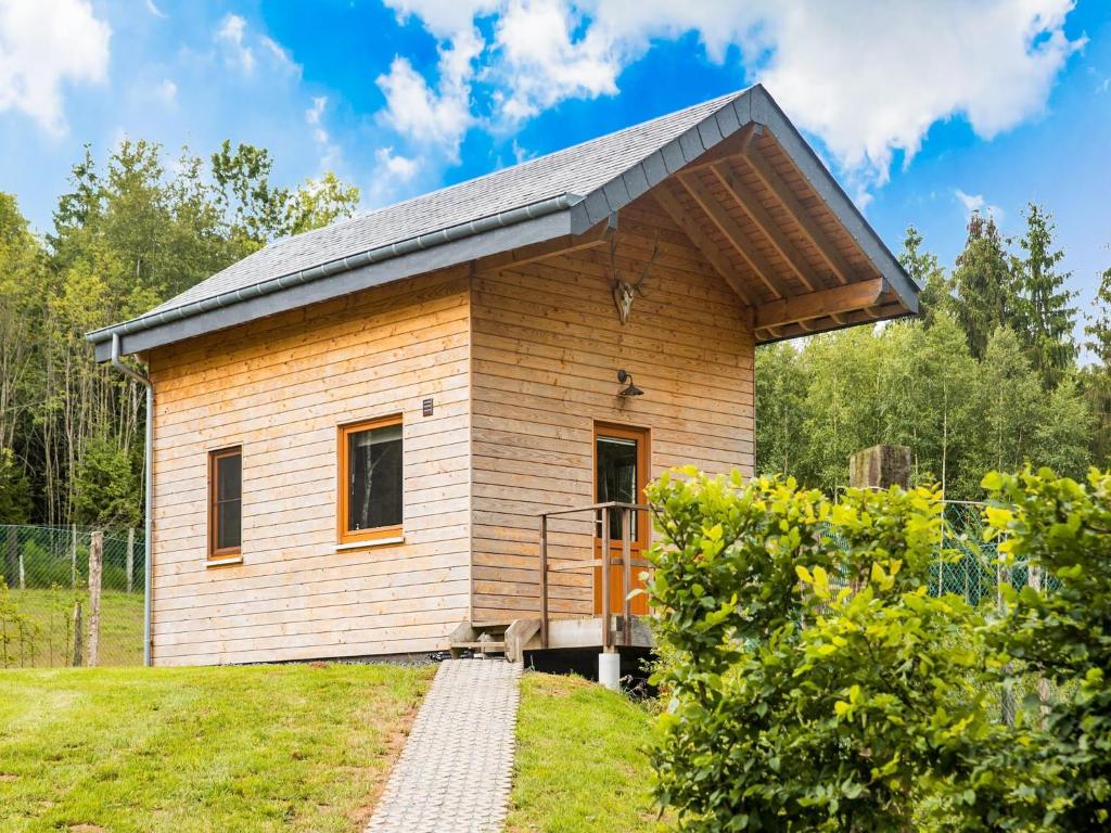 Chalet in Rogery with garden, cleaning included photo 1